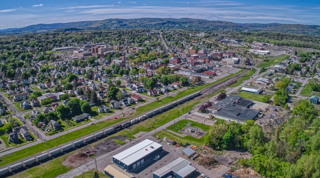 Sayre is a small Town in the very far north portion of Pennsylvania