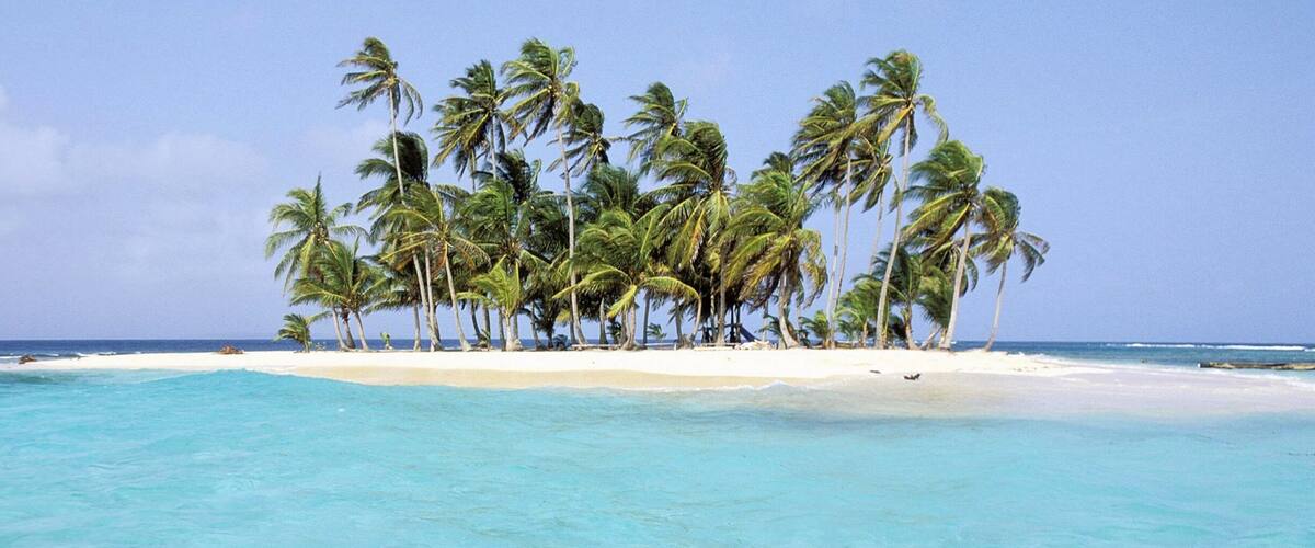 Muqdisho; popularly حَمَر Xamar ; Arabic: مقديشو Maqadīshū; literally "The Seat of the Shah") is the largest city in Somalia and the nation's capital. Located on Horn of Africa and the coastal Benadir region on the Indian Ocean, the city has served as an important port for centuries jaziira beach it’s part of Mogadishu capital of Somalia