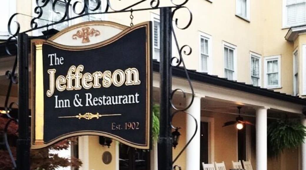 Sweet tea, front porches, southern charm