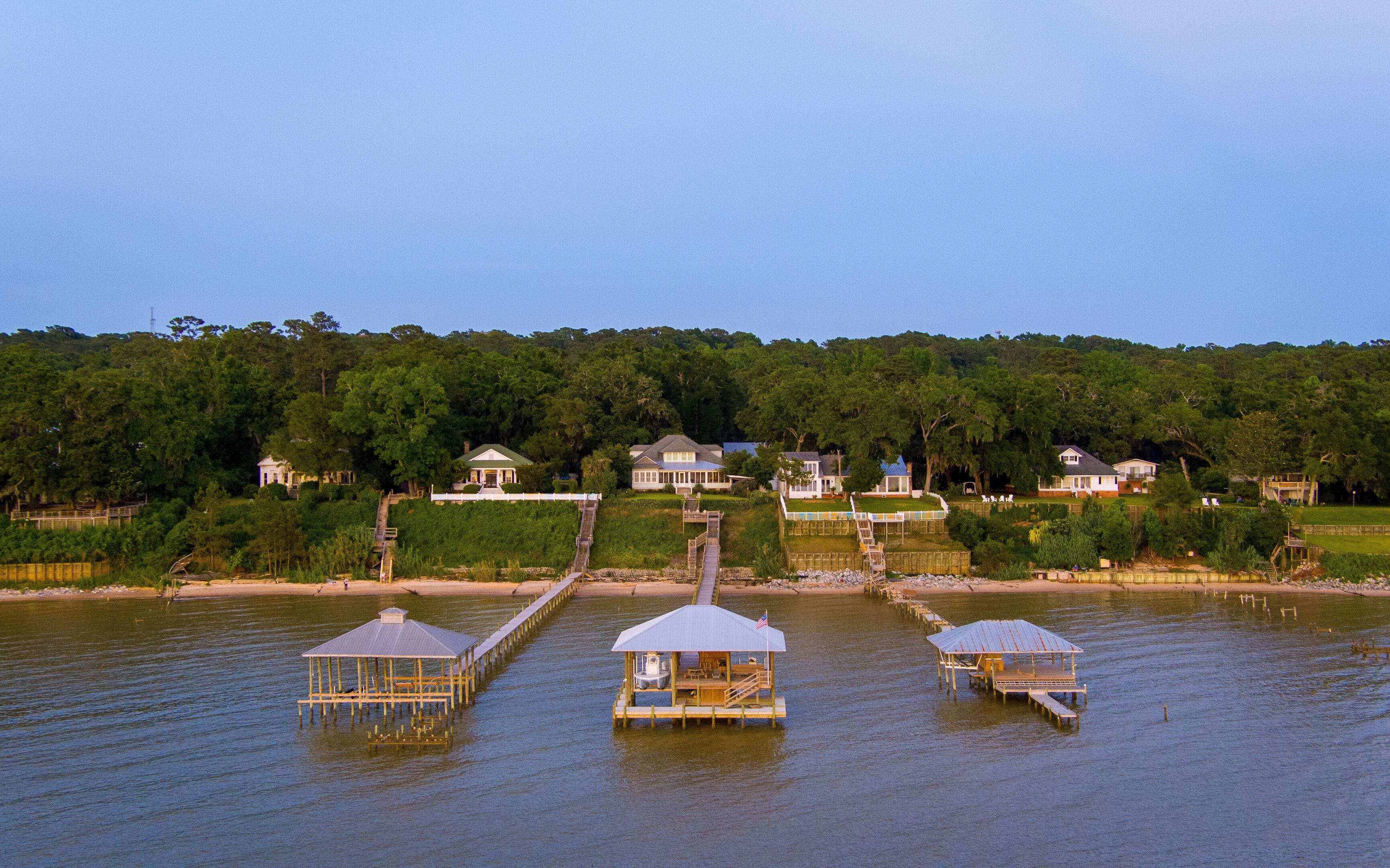 Houses on Mobile Bay 