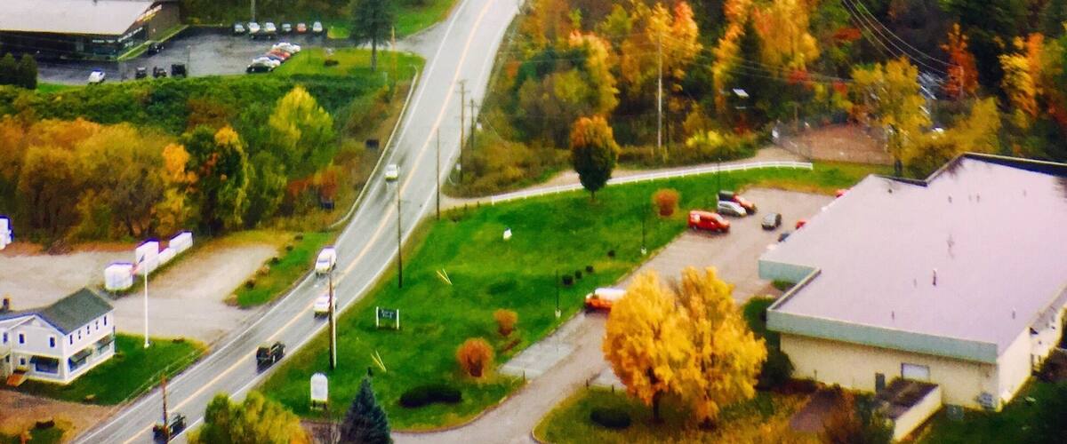 Vermont Autumn Views as seen from above    #autumn #pnw #fall #roadtrip #travel #adventure #colorful #nationalparks #vermont