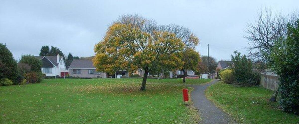Open space, Southway A small park between Southway Drive and Southway Lane (in the background).