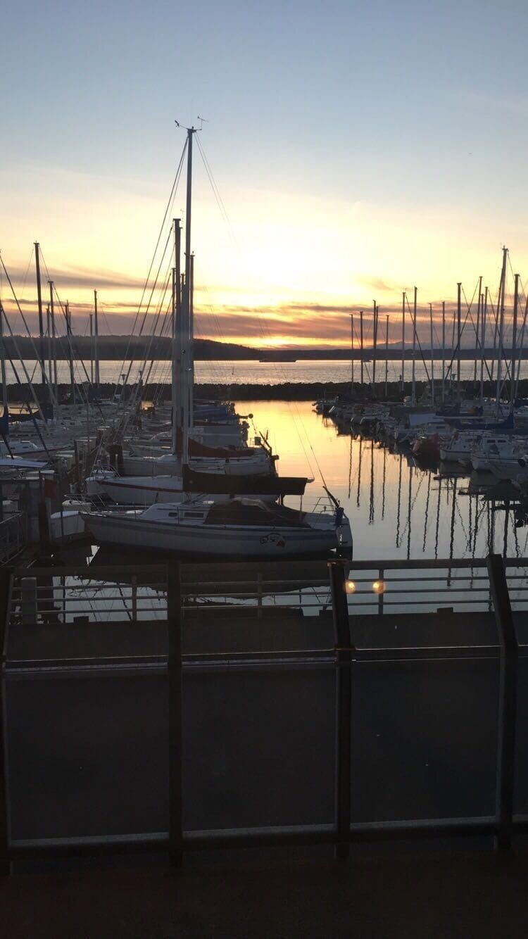 #lifeatexpedia #pnw #desmoinesmarina 