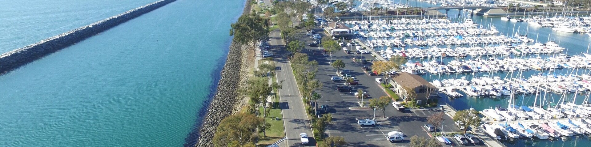 Beautiful walk watching the boats come in and out of the harbor.