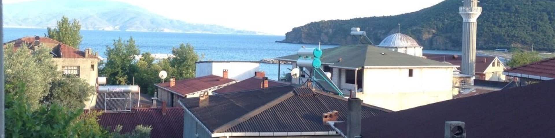 Pure life , good people , pure weather