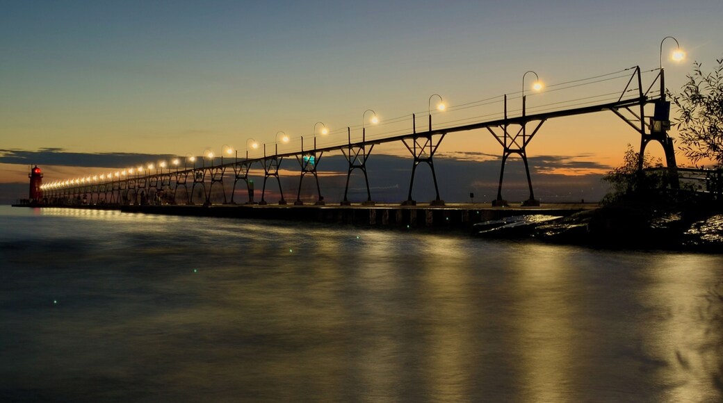 South Haven Pier has a nice beach. It’s busy during summer but it’s peaceful after the sunset.