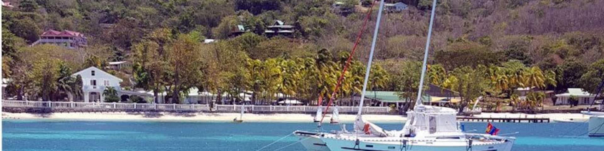 Admiralty Bay, Bequia