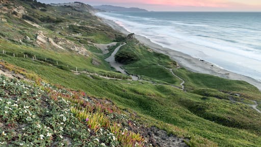 Fort Funston Coastal Sunset. Golden Gate National Recreation Area, California, USA.