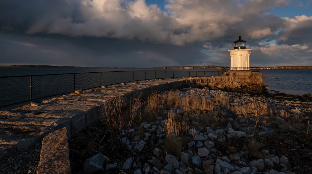 Portland Breakwater Lighthouse at sunset - Bug Light Park - South Portland, Maine.