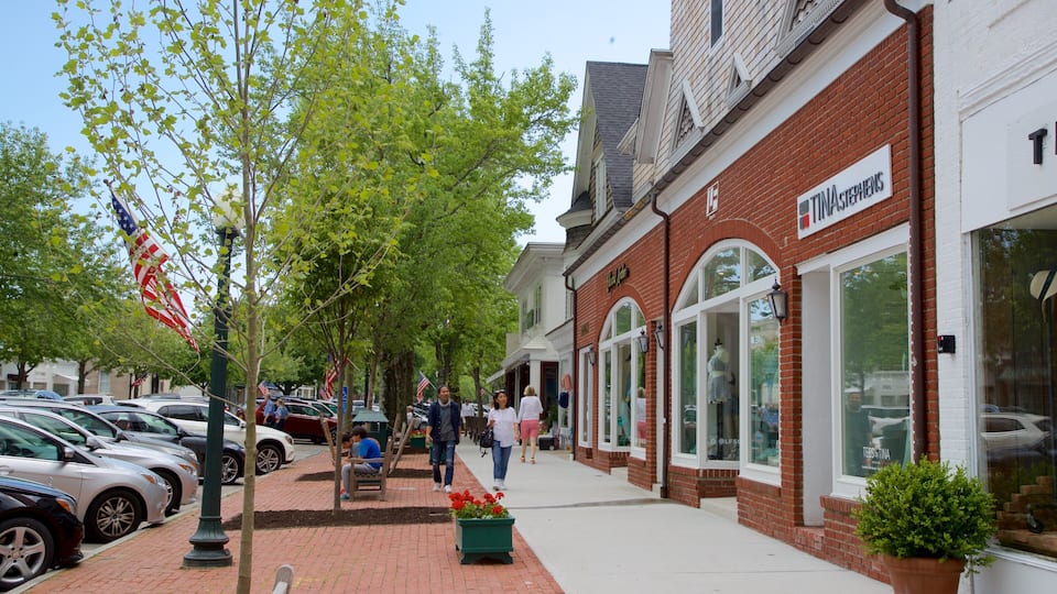 A brick building with a sign reading "Tinas Stephens."