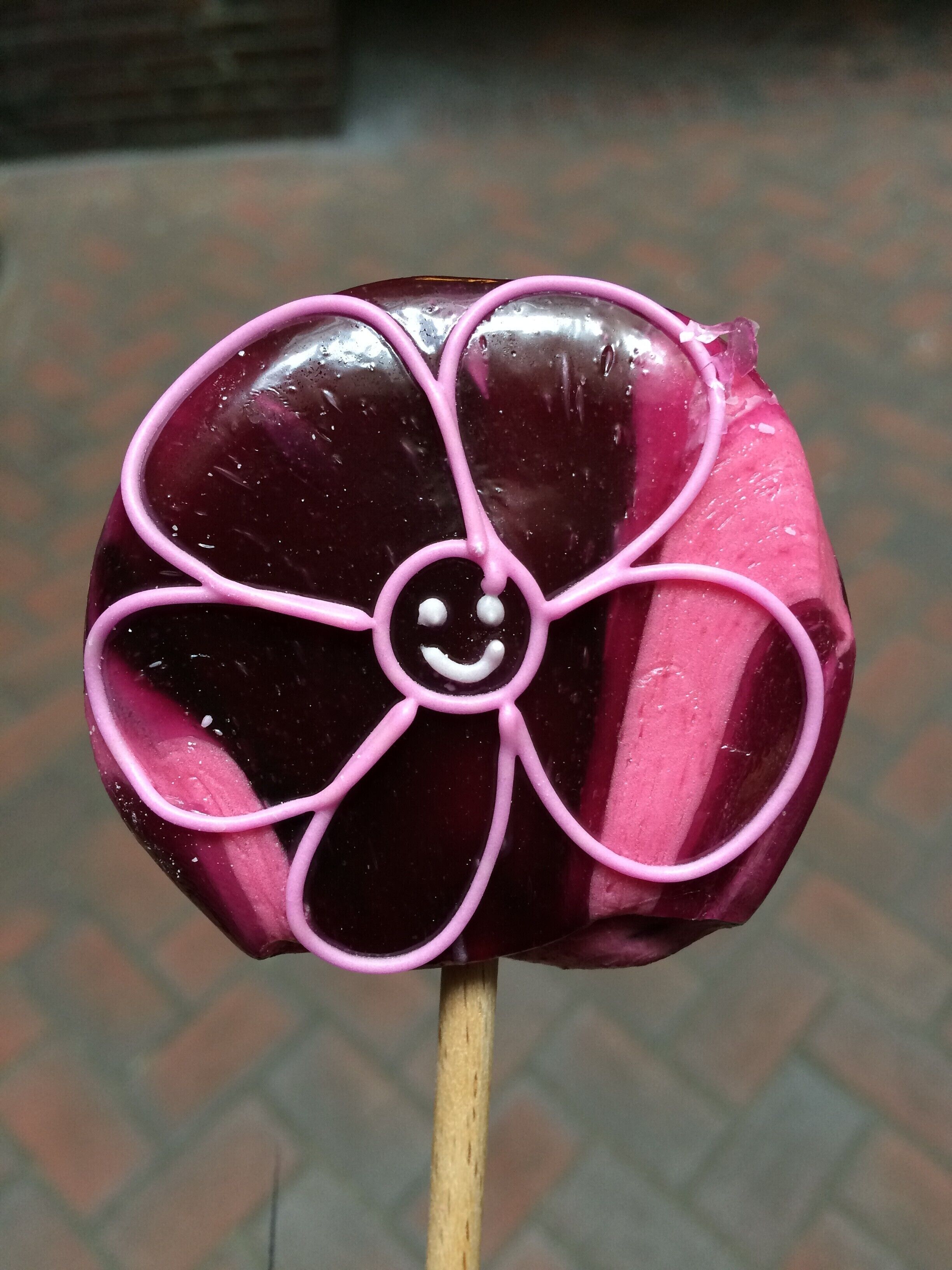 I got this cute lollipop from the bonbon factory. It's in a touristy section of Bremen. I think the flavor of the lollipop was Cherry Blossom.

2018-Apr-11