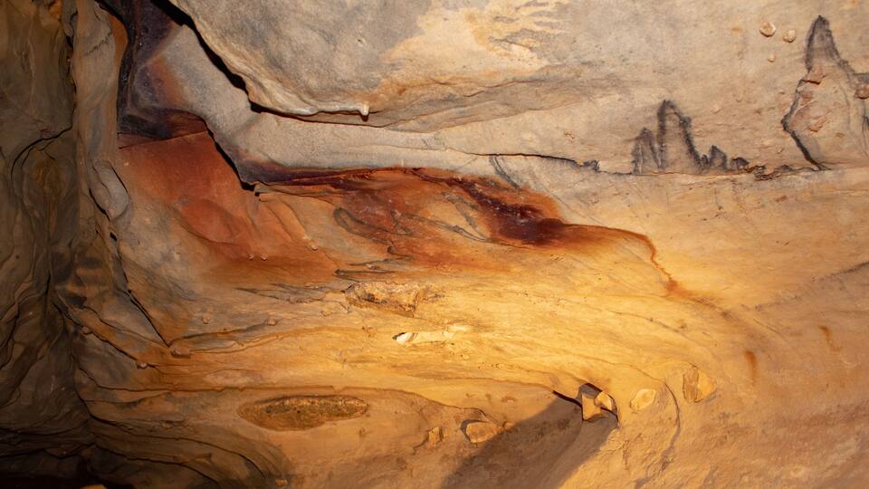 View of cave formations and mineral stains in the Ohio Caverns in West Liberty, Ohio USA.