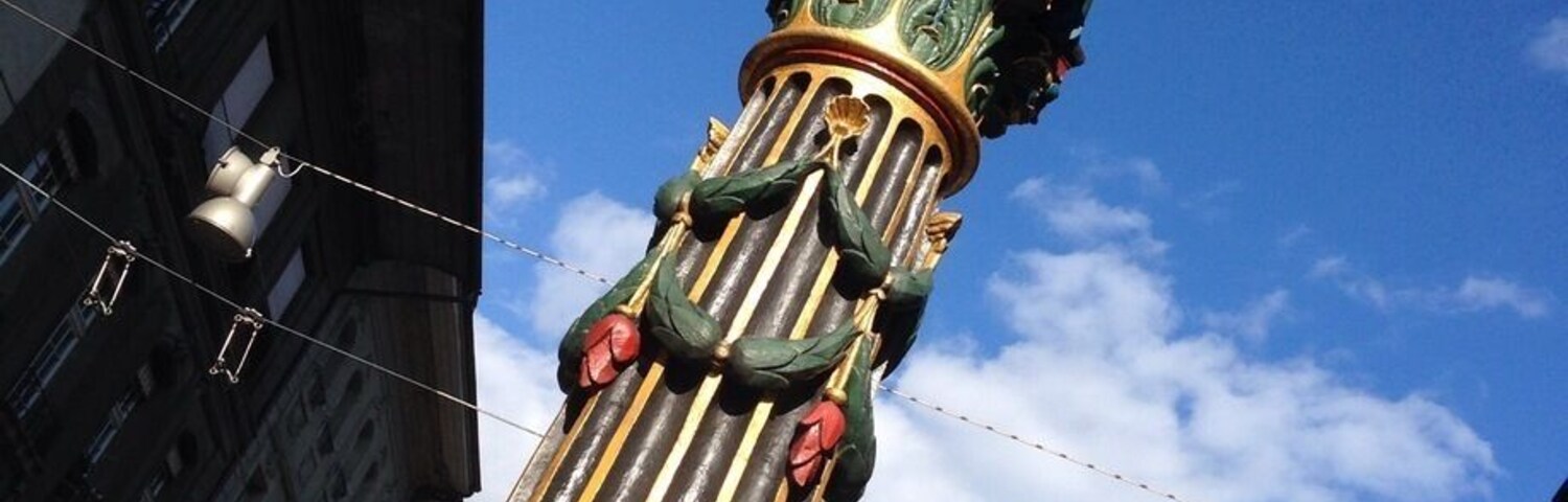 Bern is full of these fountain statues. This one is in the street where Einstein wrote his light quantum hypothesis. 
My hypothesis is that this statue made him wonder what this is about as well.