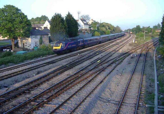 London train passes Somerton