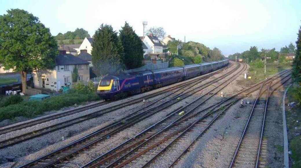 London train passes Somerton