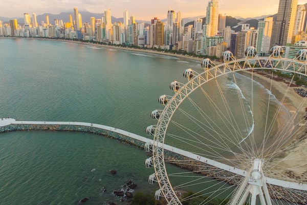 Fg Big Wheel em Balneário Camboriú