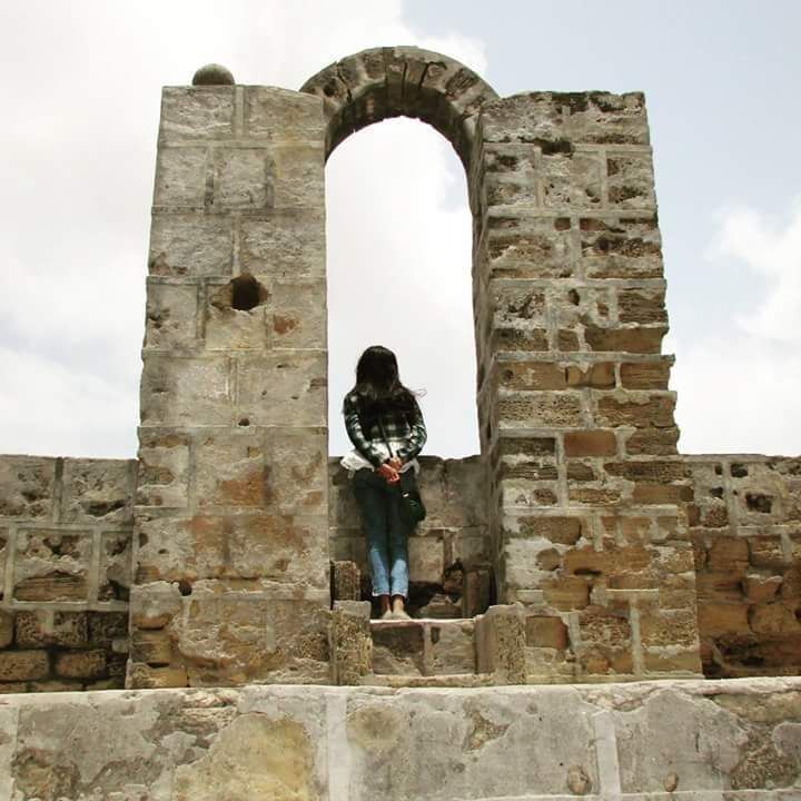 Look into the distant skies and the endless Arabian Sea. Get submerged in the vibes of the old Portugese town of Diu.
#InsideTravellersShoes