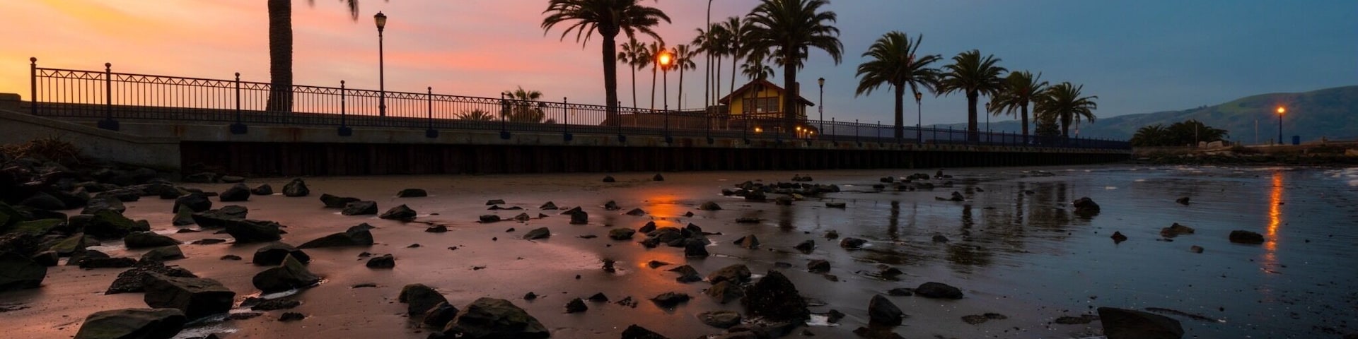 A beautiful morning in downtown Benicia California. Wake up for a beautiful sunrise then head over to Farm & Flour for tasty breakfast treat! #benicia #california #sunrise #beach #ocean #waves #palmtrees