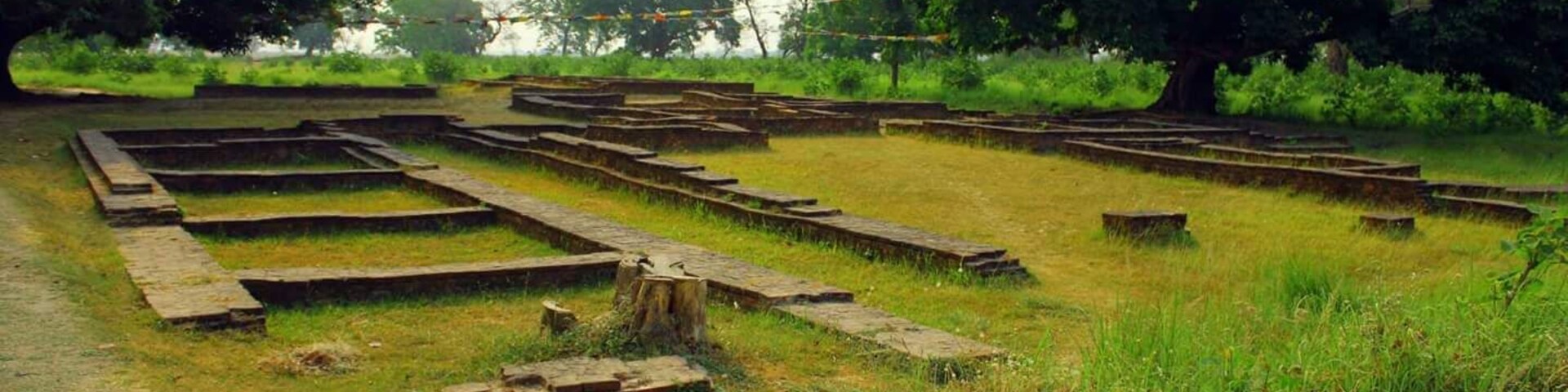 Kapilvastu, This is the home of Gautam Buddha. He spent his childhood on this place. It has not been secured properly by government here. Neglected property. But worth a visit.
#architecture #monument #kapilvastu #buddha