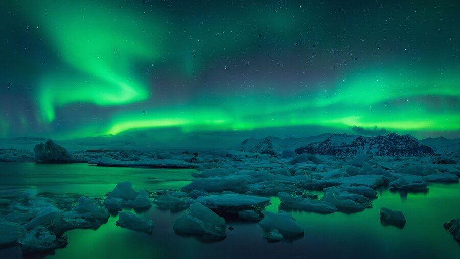Jokulsarlon Aurora