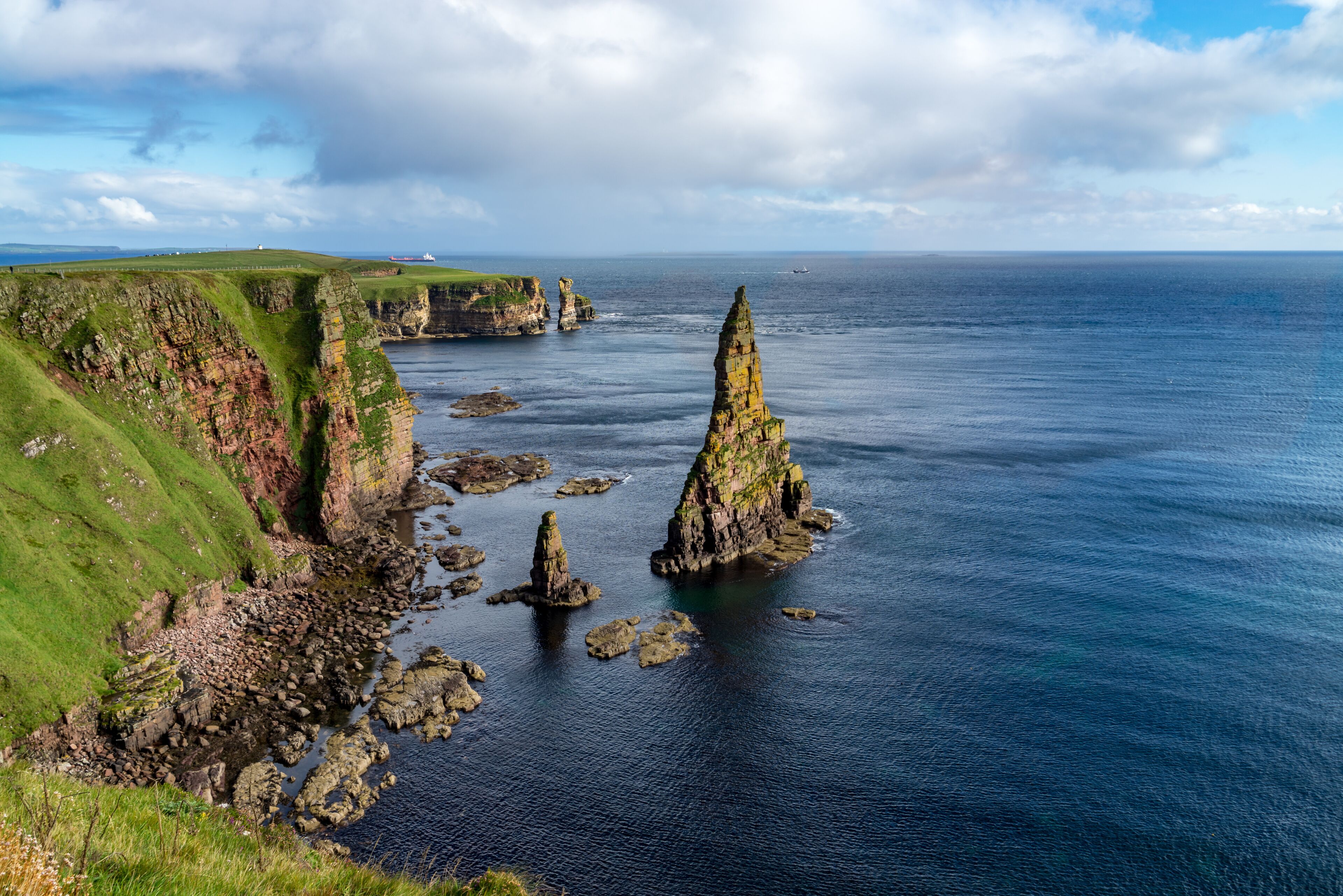 The scenic cliffs and stacks of Duncansby Head, Caithness, Scotland.