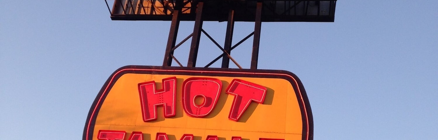 In the early 70s, our family drove from New Brunswick Canada to Orlando Beach Florida; a long drive, to be sure.
I don't recall where the billboards for South of the Border started but my 7 year old self sure wanted to stop. We never did... 
This stop was in February 2015 when my husband and I were driving back to New Brunswick from Myrtle Beach.