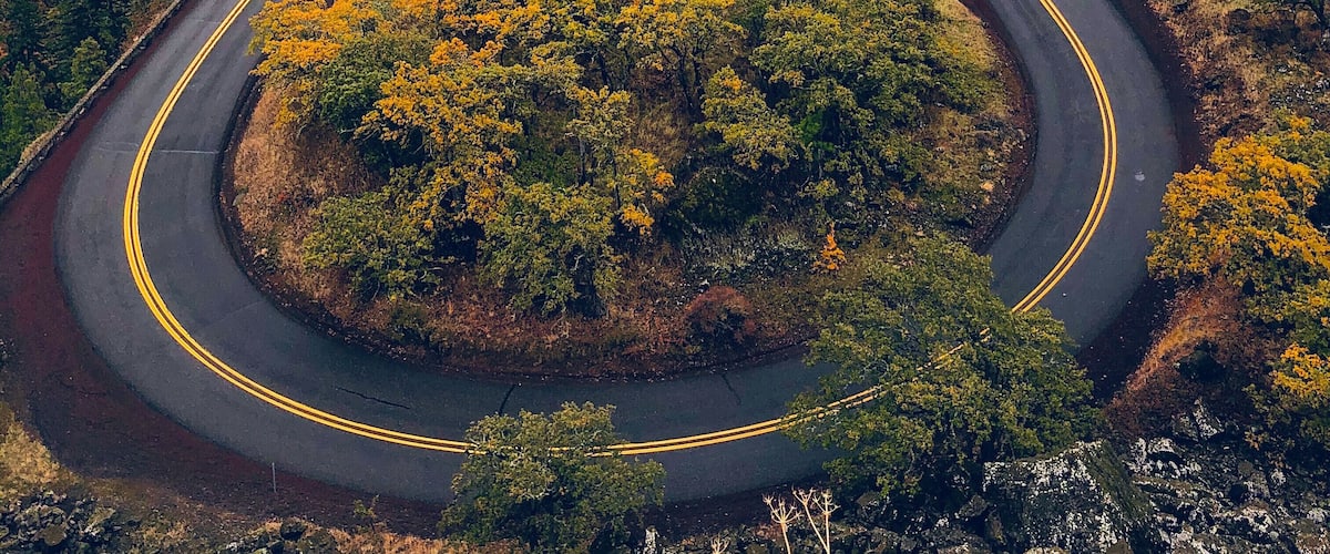 Roadtrippin’ #trovember #hiking #pnw #colorful #nature