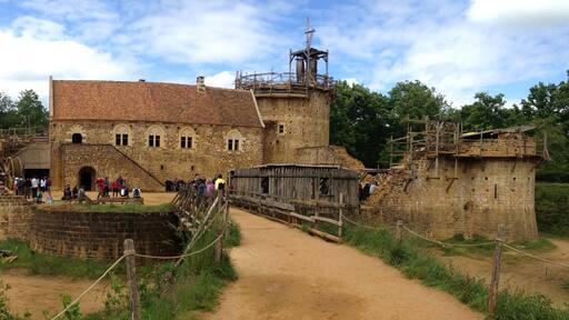 Chùteau du Guédelon, fin mai 2014.