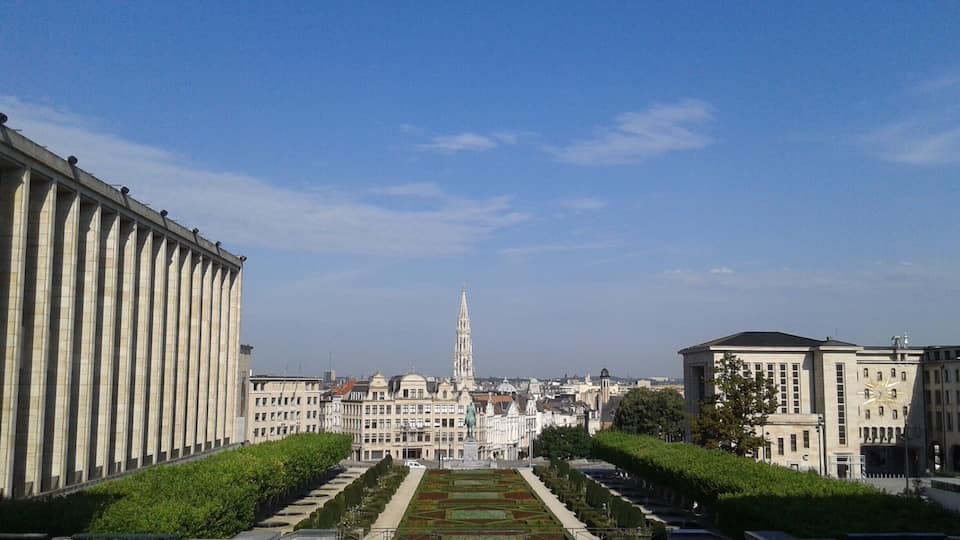 Unlikely what most people believe, Brussels has more to offer than administrative buildings and grey skies.
Brussels is a vibrant city and its visitors won't be dissappointed, as long as they know where to look for its beauties.
The architecture is (most of the times) stunning, the waffles are the best ones you will ever get to taste and the city's green parks will make you see why Brussels offers a good quality of life to its multicultural residents.
Don't forget that Brussels' Central Square (Grand Place) has been voted as Europe's most beautiful square.