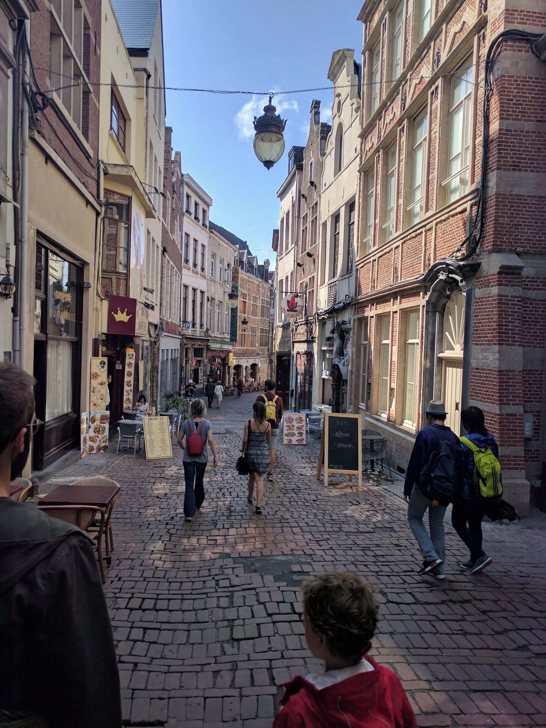 The new look of the rue des bouchers. The city limited the number of tables.