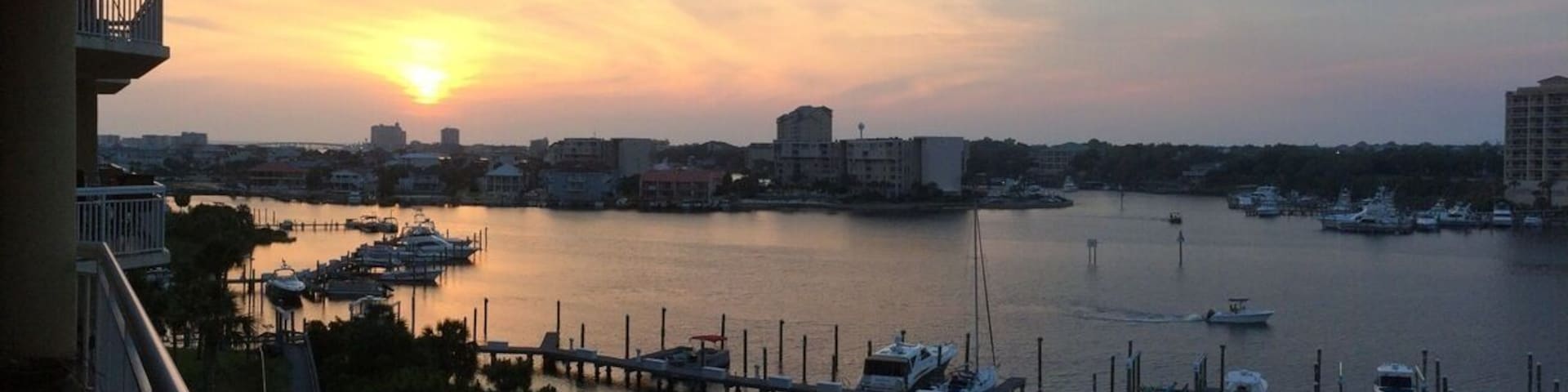 Harbor Landing, Destin, Florida. Spent Memorial Day weekend here. A great place and great time
