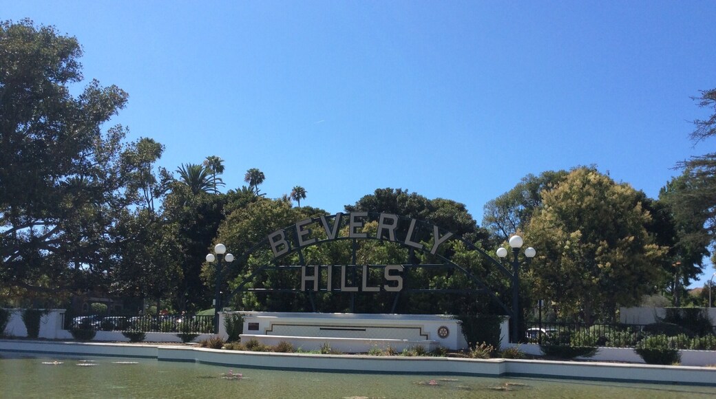 A fairly new recreation with the original dating to the early 1900s, this Beverly Hills sign and lily pond is a popular photo spot. It's within walking distance of Rodeo Drive and I think less ubiquitous than the shield. The garden is also pleasant to walk through.