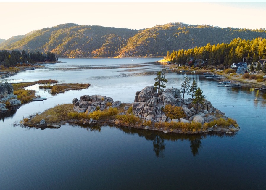 Sunset overlooking Big Bear Lake
#trovember
