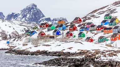 Kangamiut - colorful arctic village in the middle of nowhere