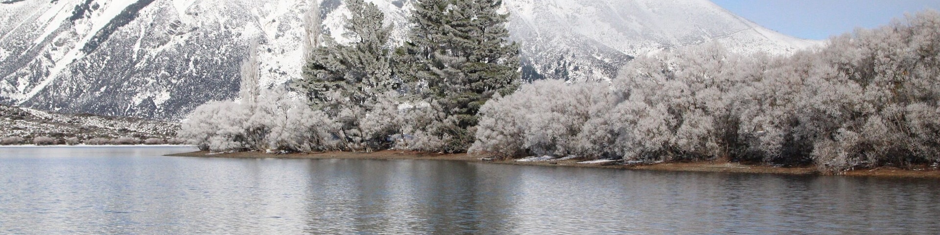 A beautiful spot in both summer and winter. Beautiful lake Pearson.