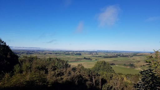 Morning view from Dolamore loop lookout, not far from Gore, NZ.