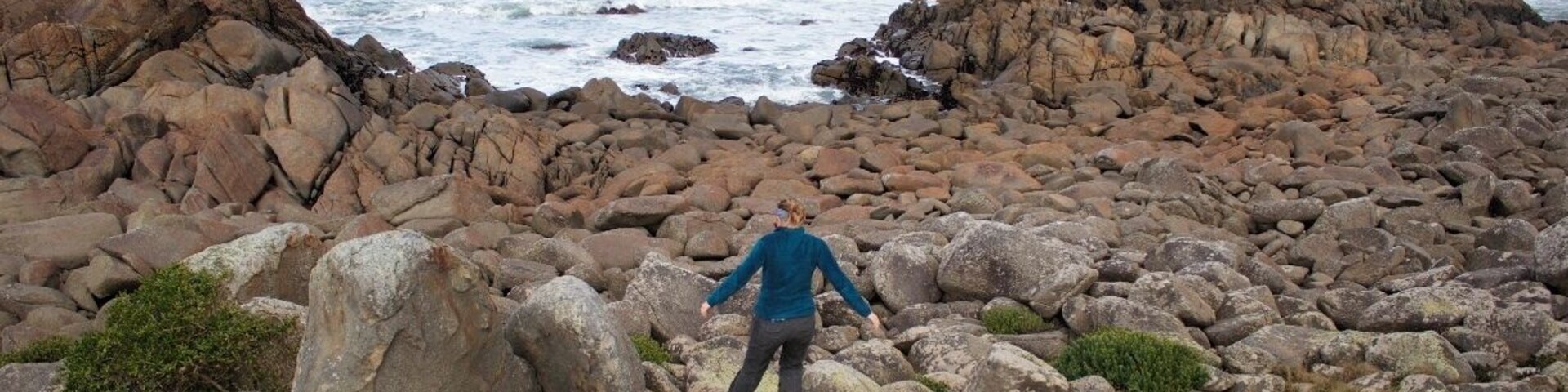 Tiny little bay on the South Island, there are a few summer batches right on the water, the road is so narrow you can't get by if a neighbors window is open :)
Follow the signs on the Southern Scenic Route when you get to the Barn, cross the cattle guard and take a left. This place is adorable.