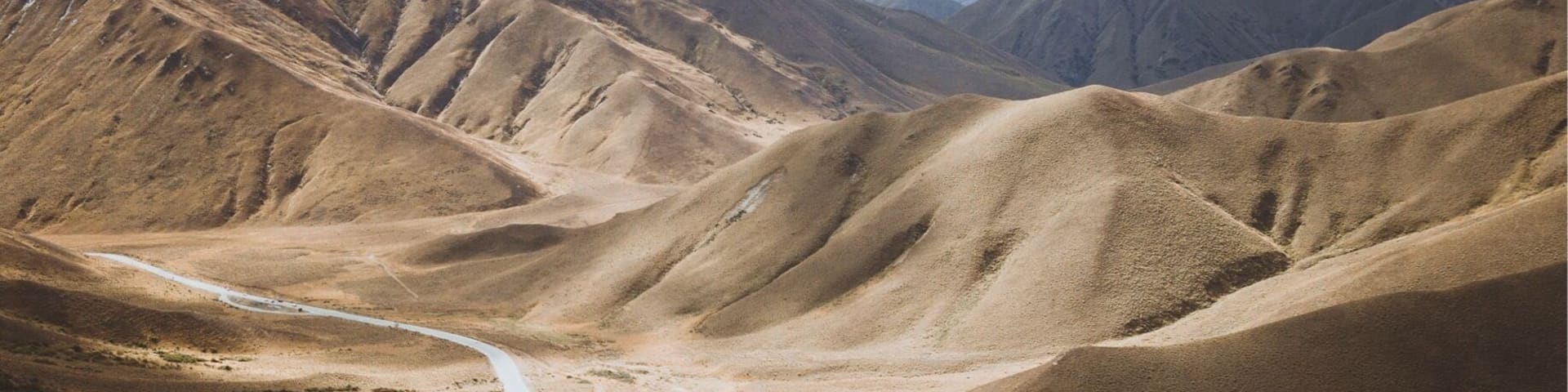 Got the drone up at the Lindis Pass Viewpoint. Was not disappointed