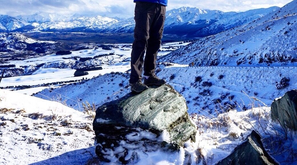 On top of the world! :) #alifefullofserendipity #serendipitytess #travel #travelling #travelblogger #nomad #globetrotter #rtw #wanderlust #photooftheday #adventure #travelphotography #photo #newzealand #southisland
#NZmustdo #mountain #nature #view #landscape #happiness