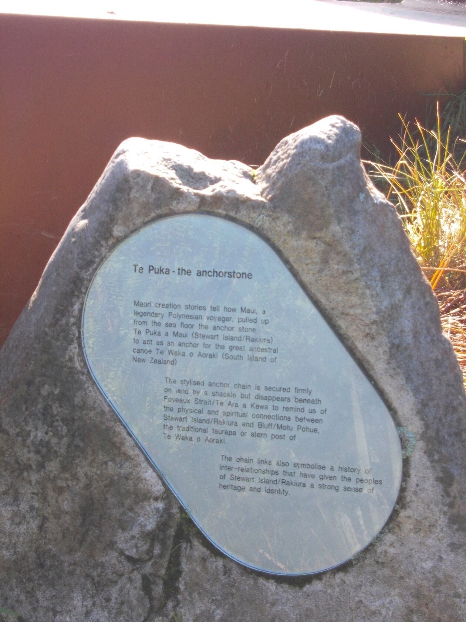 At Lee Bay you see the Anchor link which attach the Island to Bluff on New Zealand South Island... Nice and rich story and tradition. 