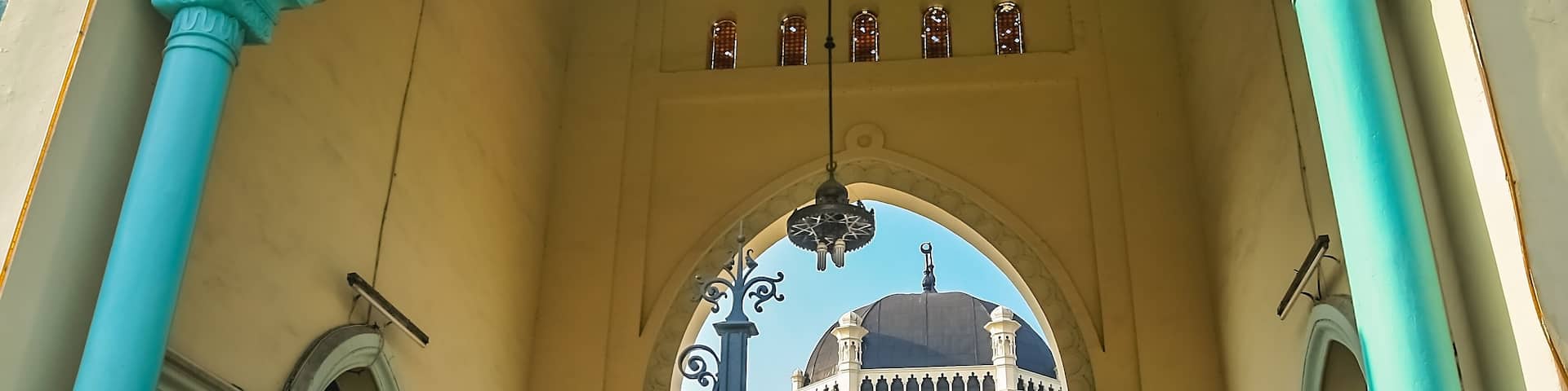 Entrance to the Great Mosque of Al-Mashun in Medan