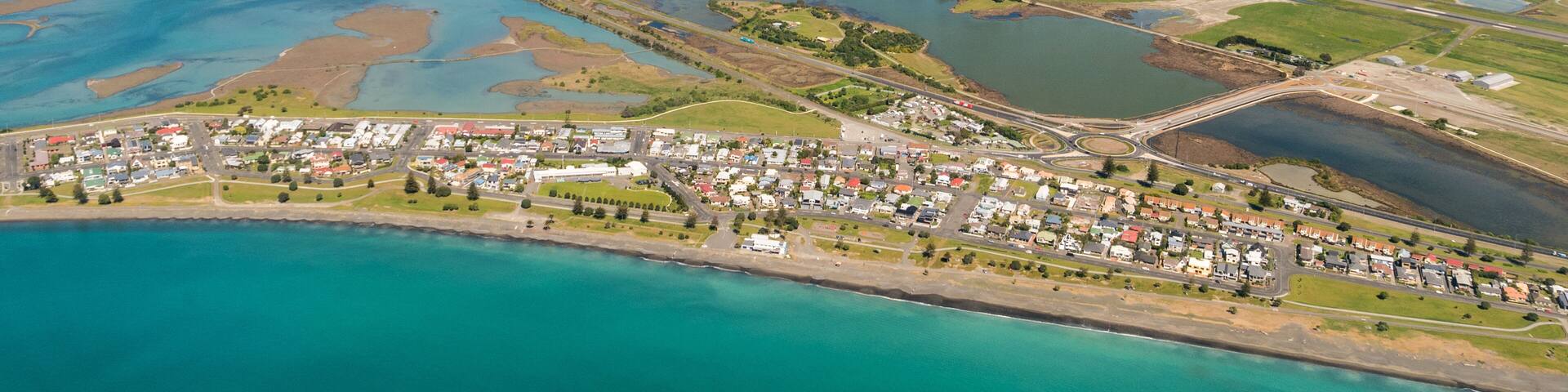 Decent onto Napier Airport New Zealand