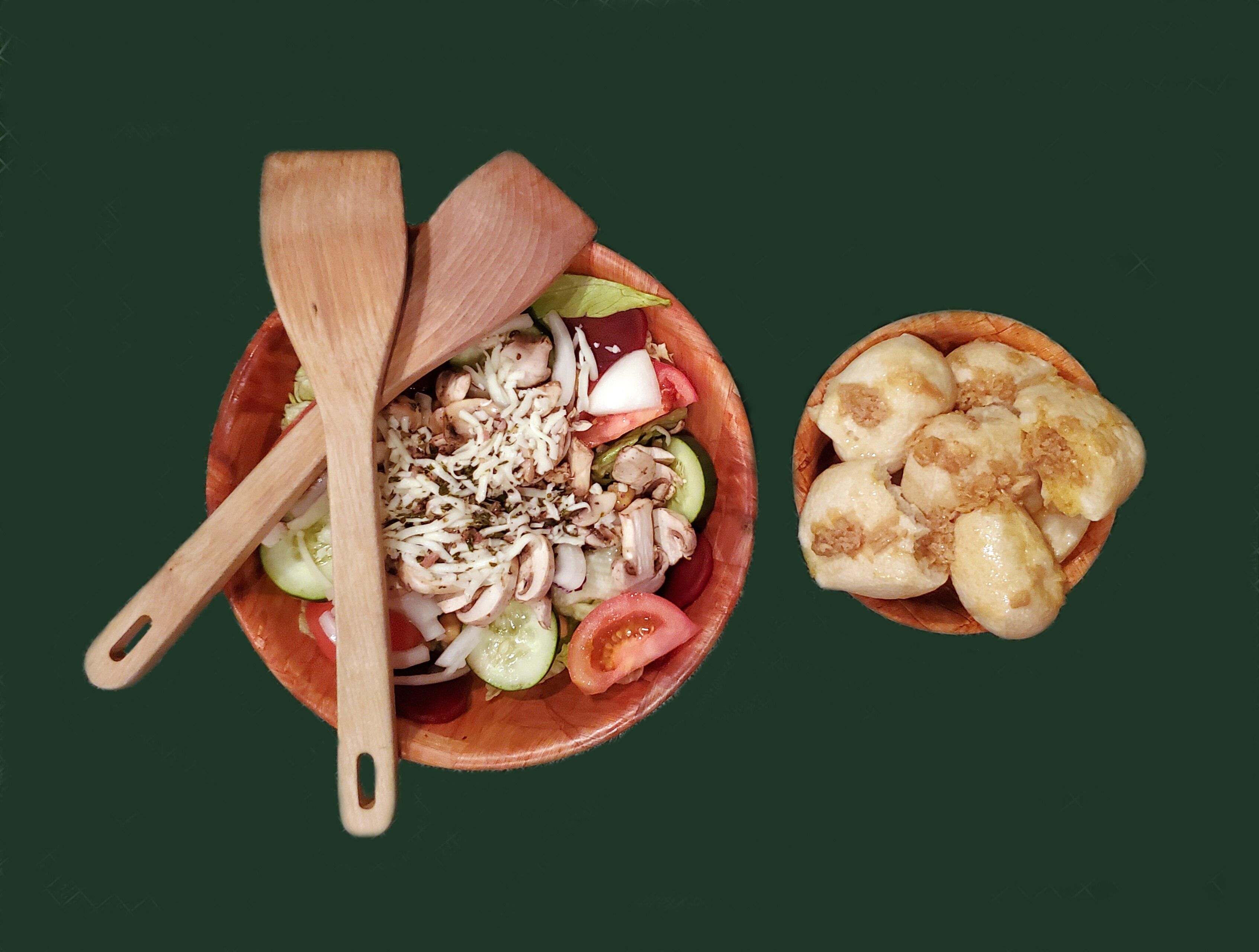 Scalini's Italian Restaurant is known for its garlic rolls. The rolls, sitting in a bowl of melted butter, are topped with lots and lots of fresh garlic. The rolls and salad are unlimited. The entrees are pretty good too! And, if you are pregnant and ready to deliver, Scalini's eggplant parmesan allegedly induces labor. 

#trovember #food #italian #restaurant #garlicrolls #smyrna