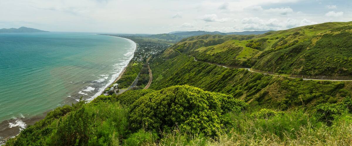 ニュージーランド カピティ海岸地区のパエカカリキの展望台からのカピティ島