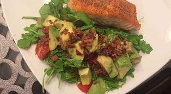 You know sometimes the best meal is made by friends. Scotch salmon, fresh salad with arugula and avocados, and a line-ginger vinaigrette. #FoodieFinds