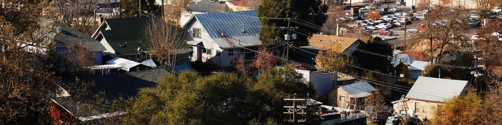B6100D View of town of Sonora in Northern California