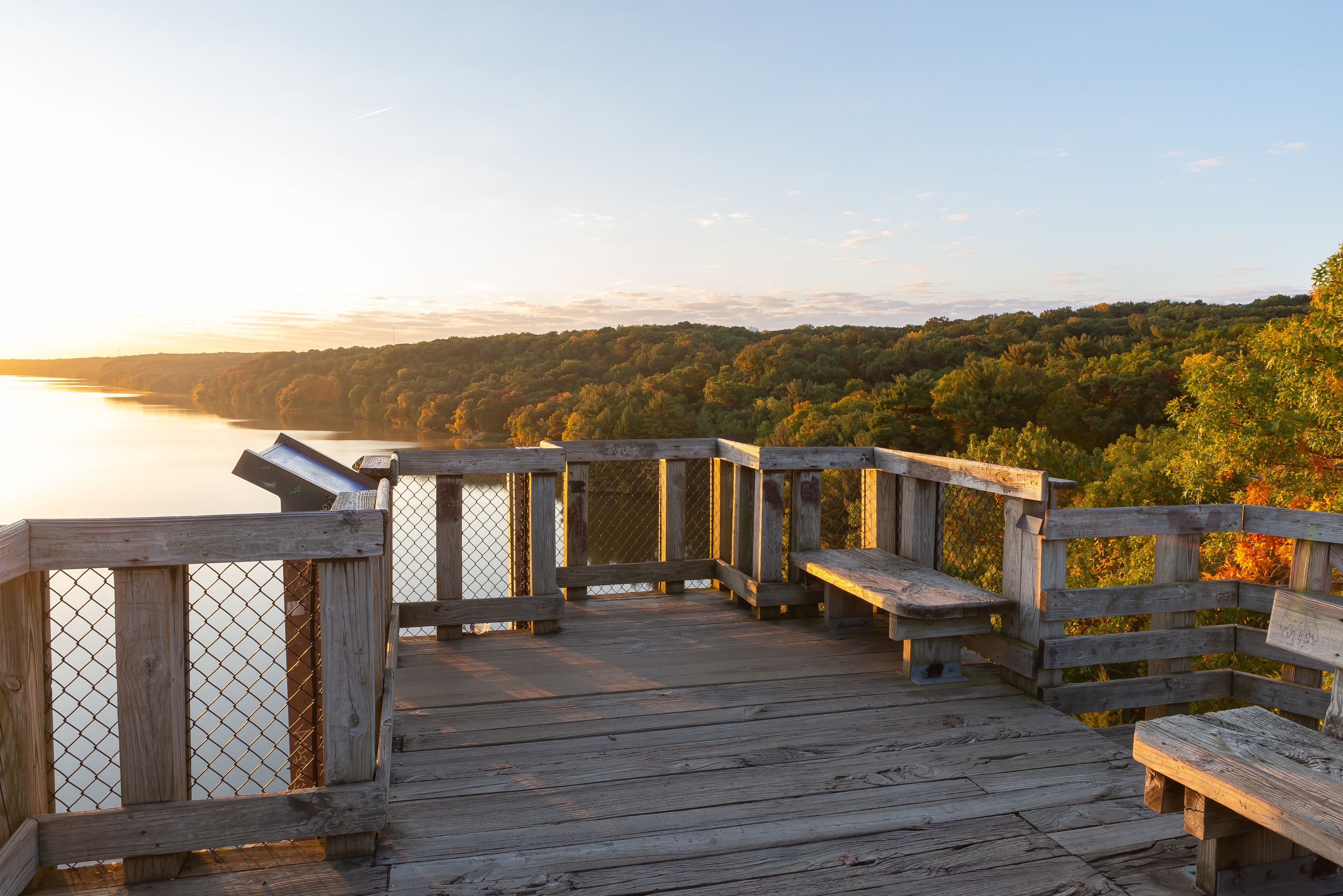 Overlook at Starved Rock.