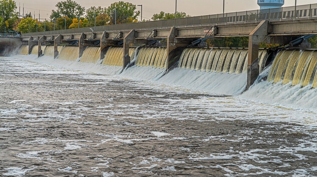 The Coon Rapids Dam in Minnesota on the eastern shore of the Mississippi River was completed in 1914.