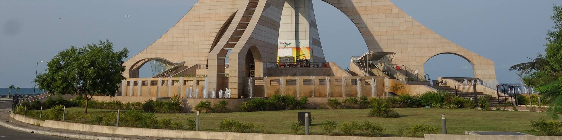 Freedom Tower in Bata