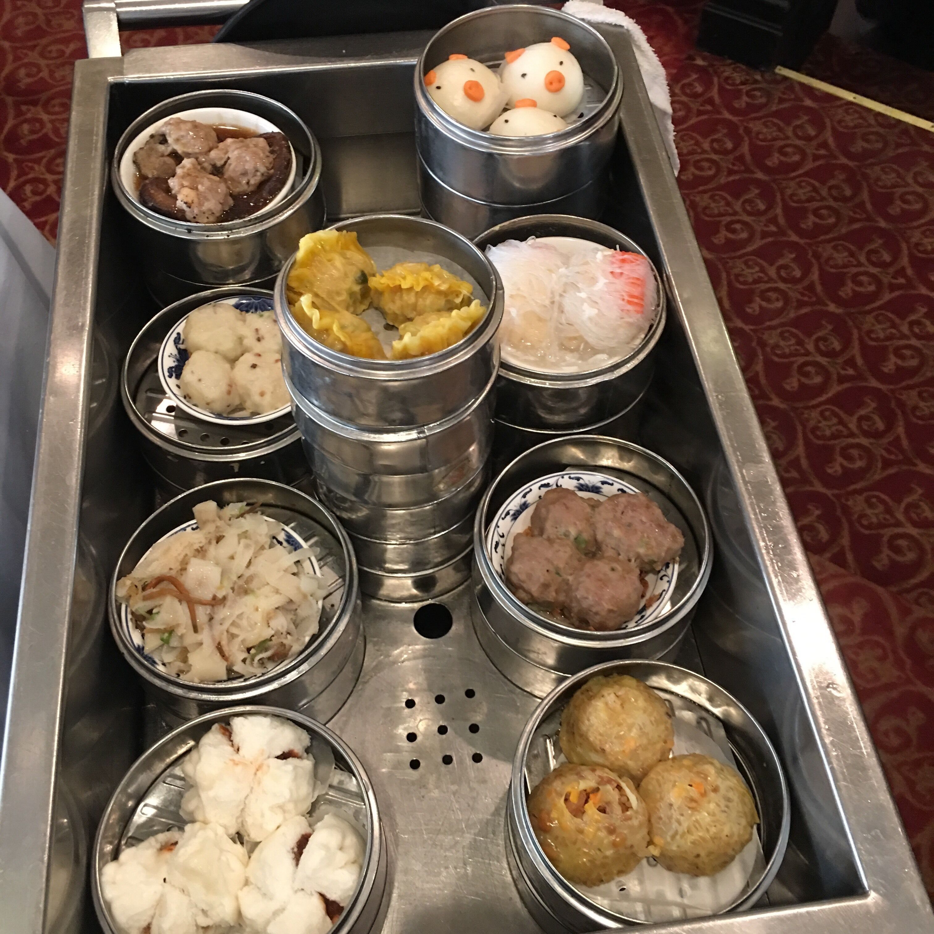 A popular dim sum place. #TroverFoodies